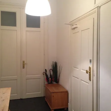 Διαμέρισμα Hans Sachs Gasse 10 *
